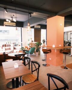 Cozy Cowork Cafe 共享咖啡廳