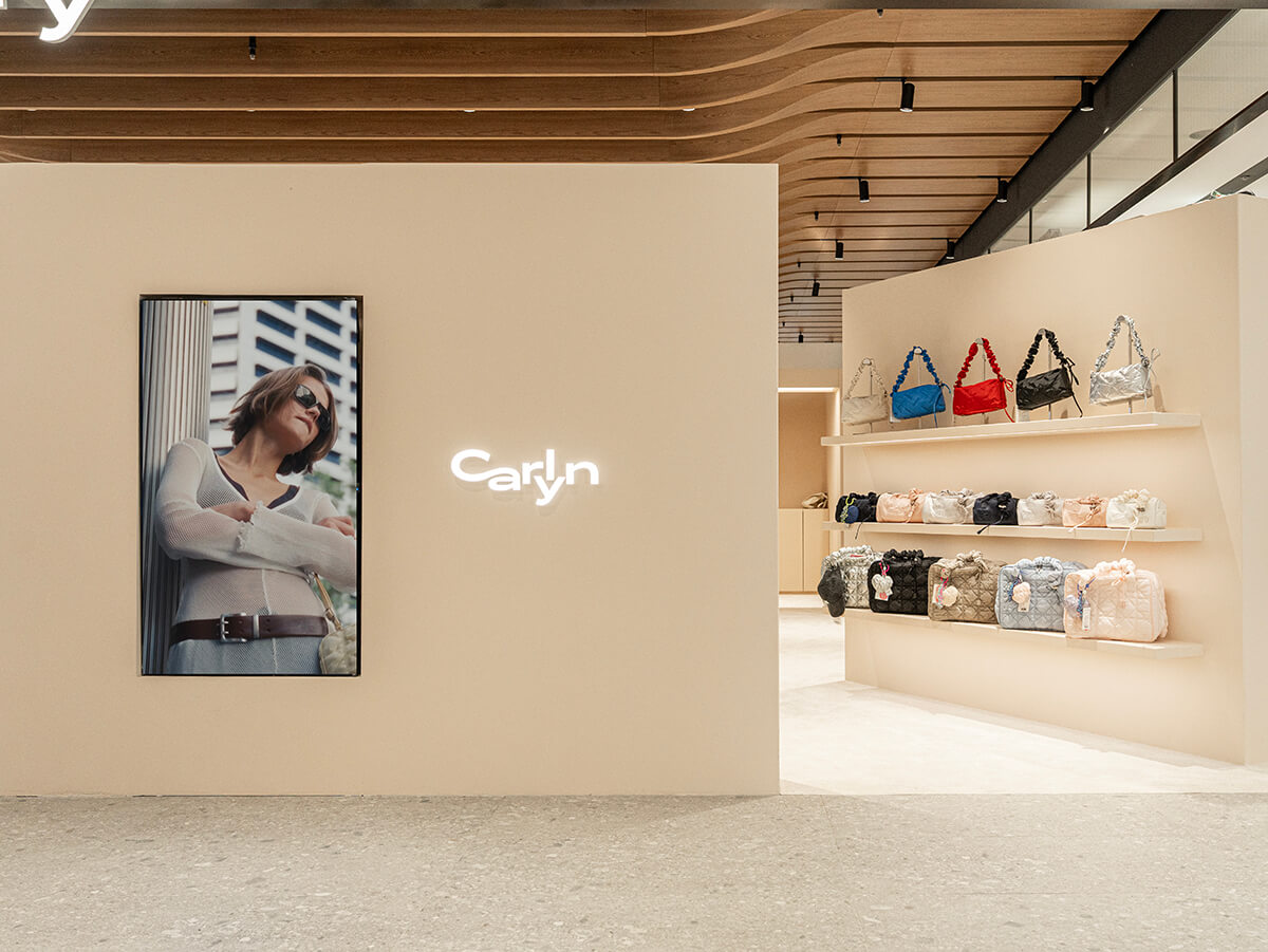 Carlyn 台北大巨蛋旗艦店